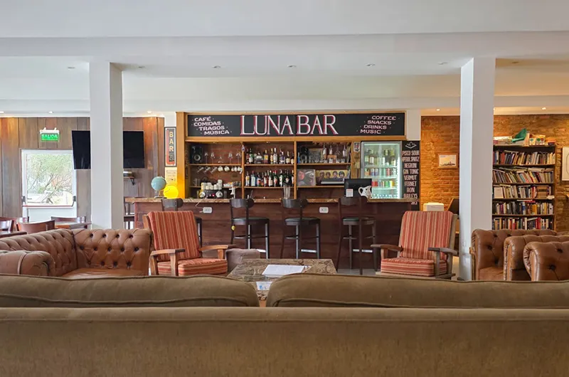 Salón de Lunajuim Hotel en El Chaltén