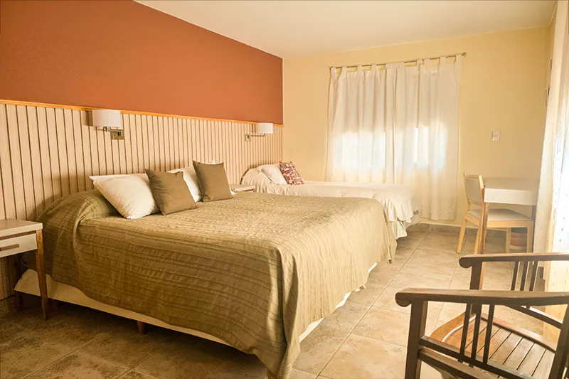 Habitación triple de Lunajuim Hotel en El Chaltén
