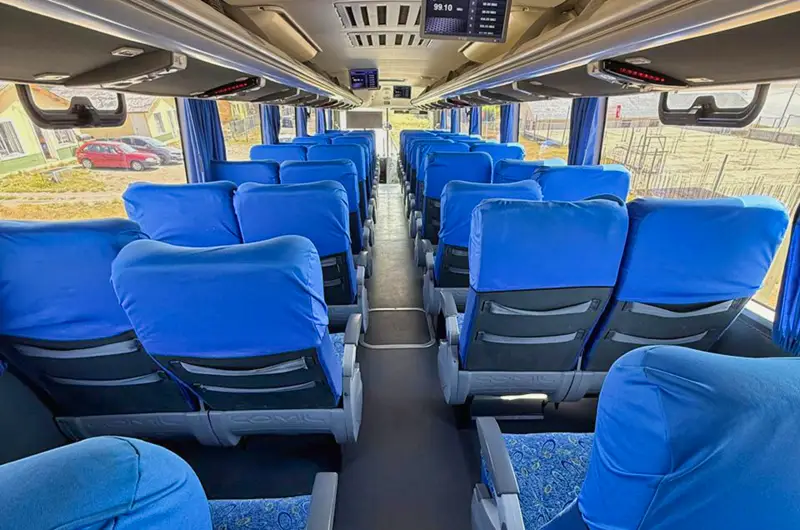 Bus para 46 pasajeros